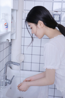 逆袭之爱上情敌电视剧